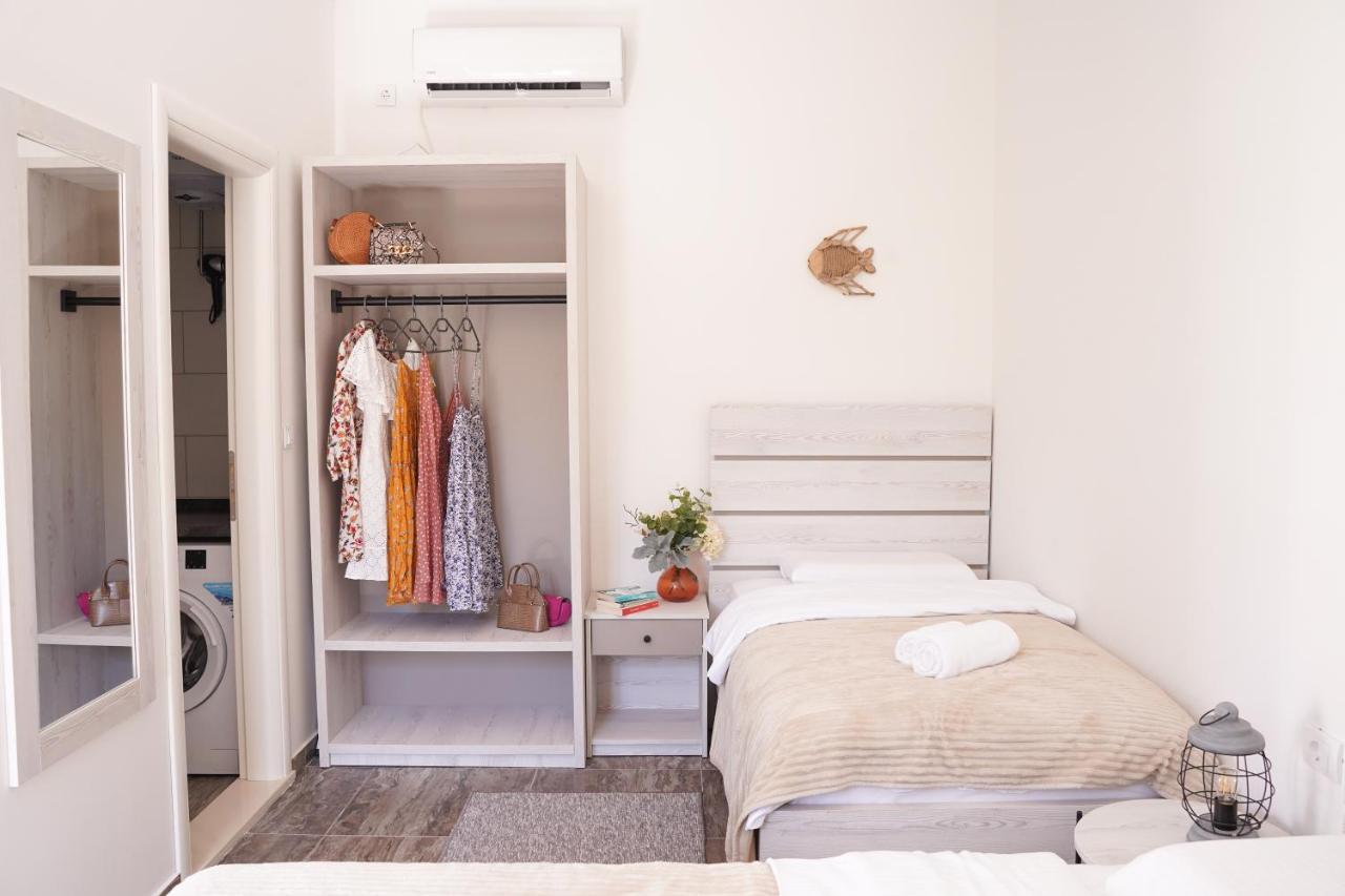 Waikiki Beach House Villa Tivat Dış mekan fotoğraf