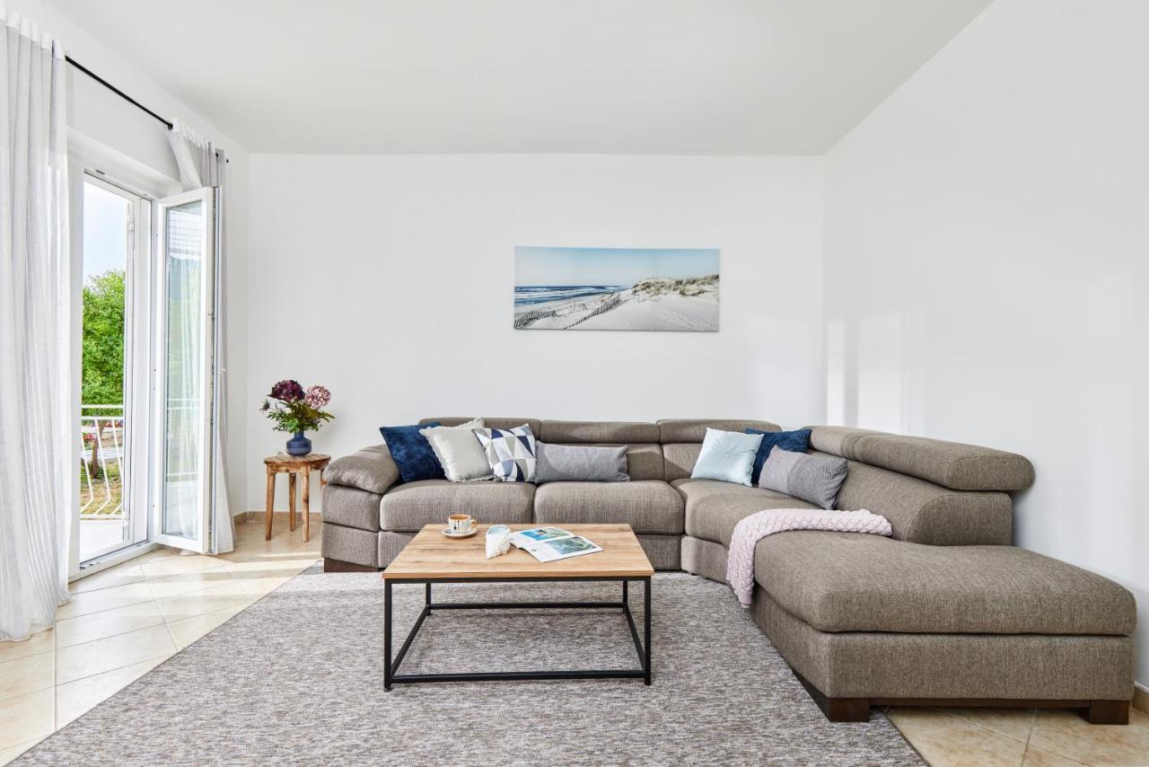 Waikiki Beach House Villa Tivat Dış mekan fotoğraf