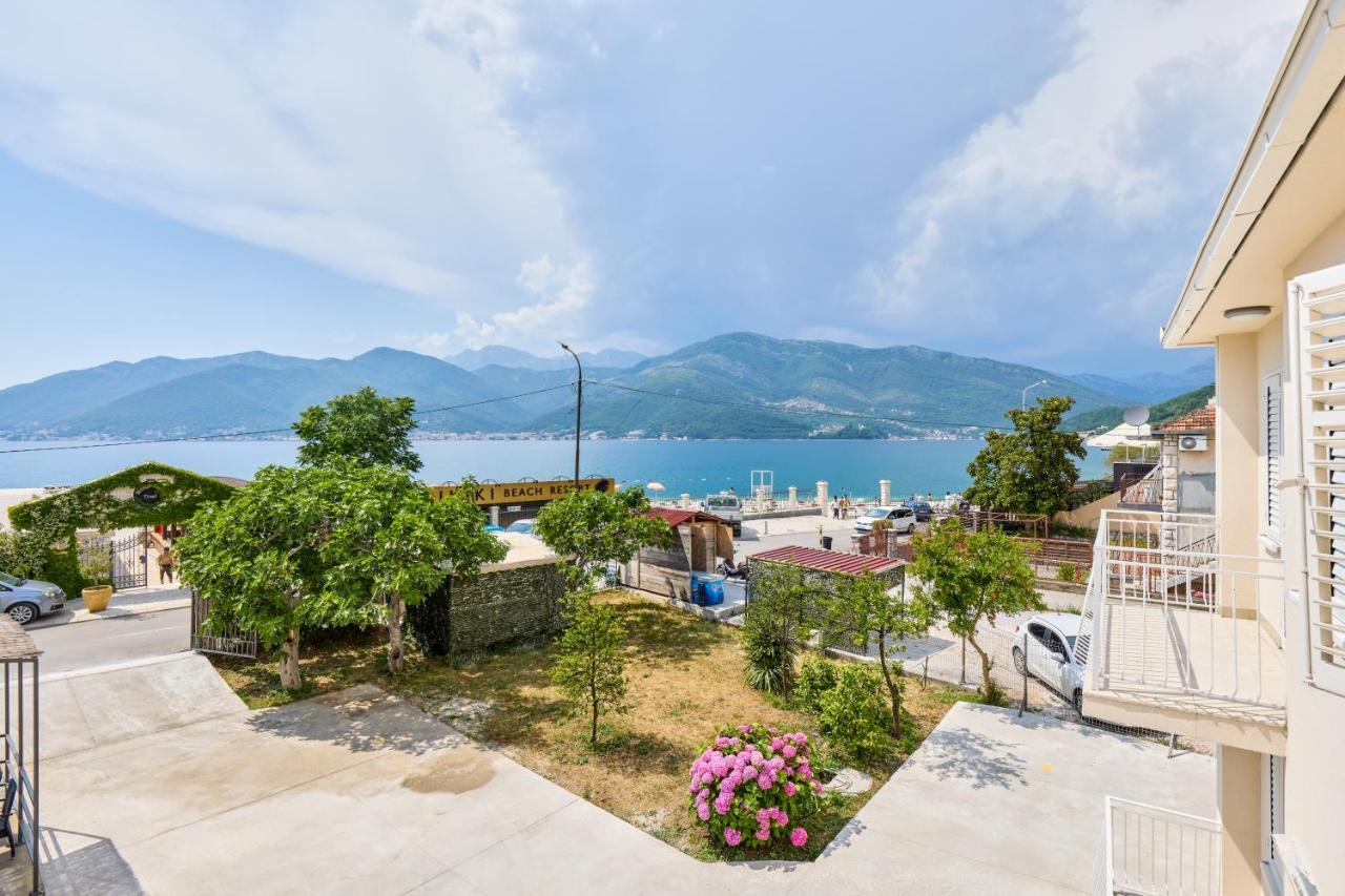 Waikiki Beach House Villa Tivat Dış mekan fotoğraf