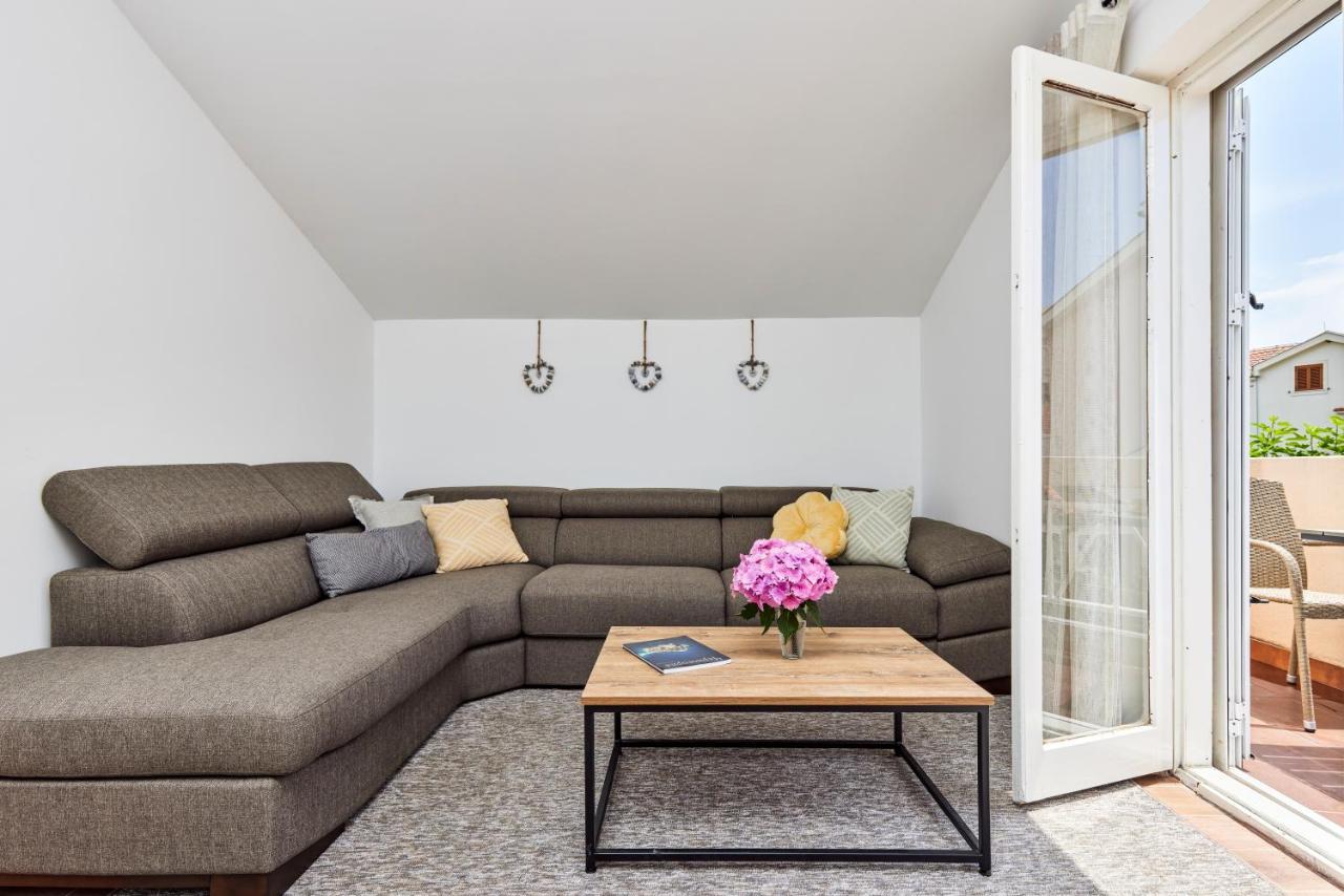 Waikiki Beach House Villa Tivat Dış mekan fotoğraf