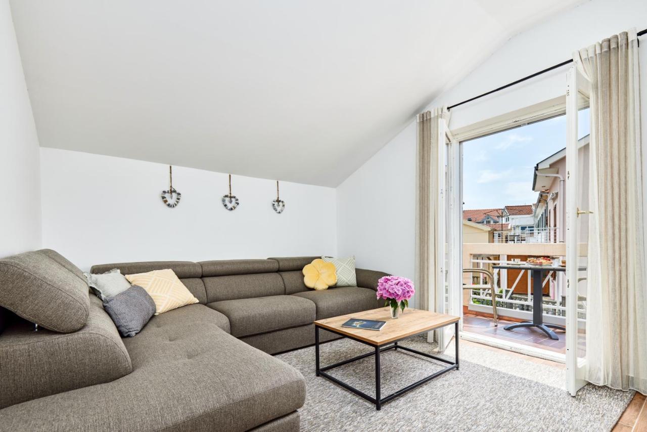 Waikiki Beach House Villa Tivat Dış mekan fotoğraf